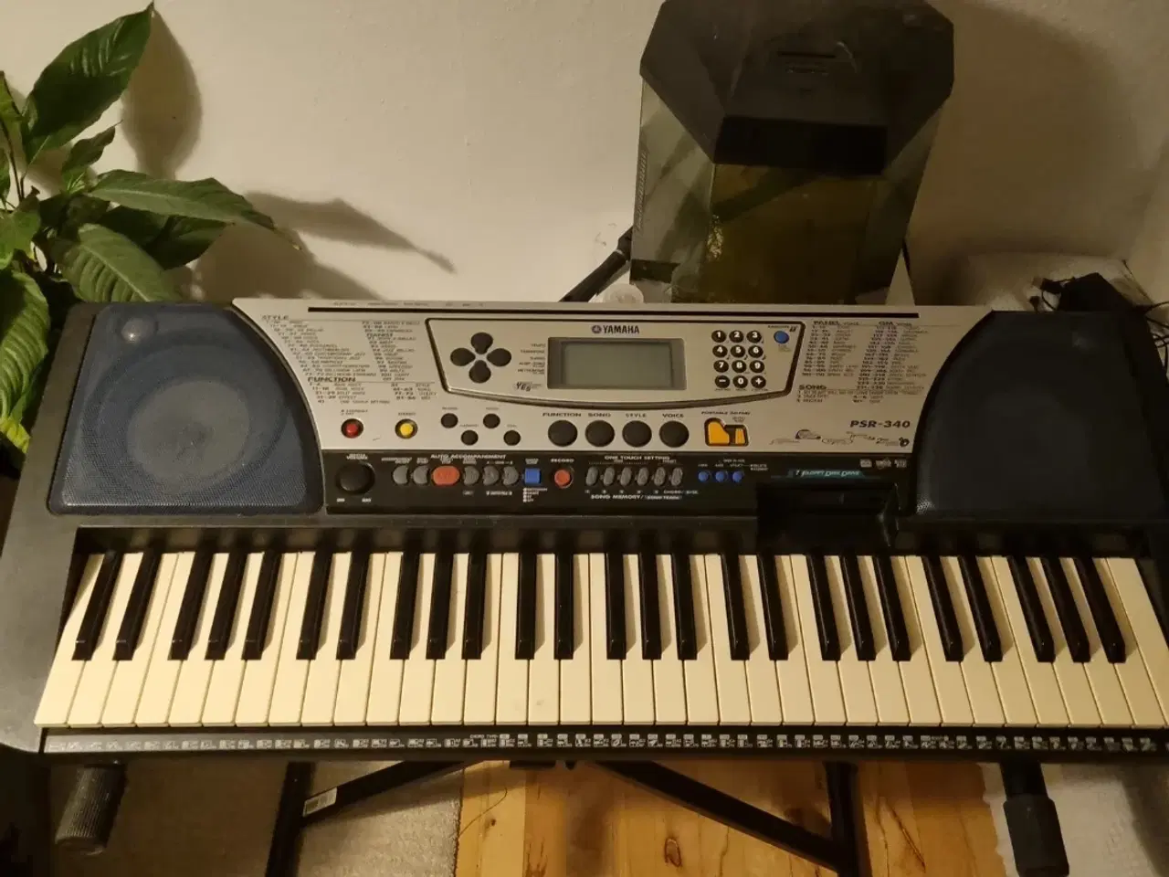 Billede 2 - Yamaha PSR-340 keyboard til salg