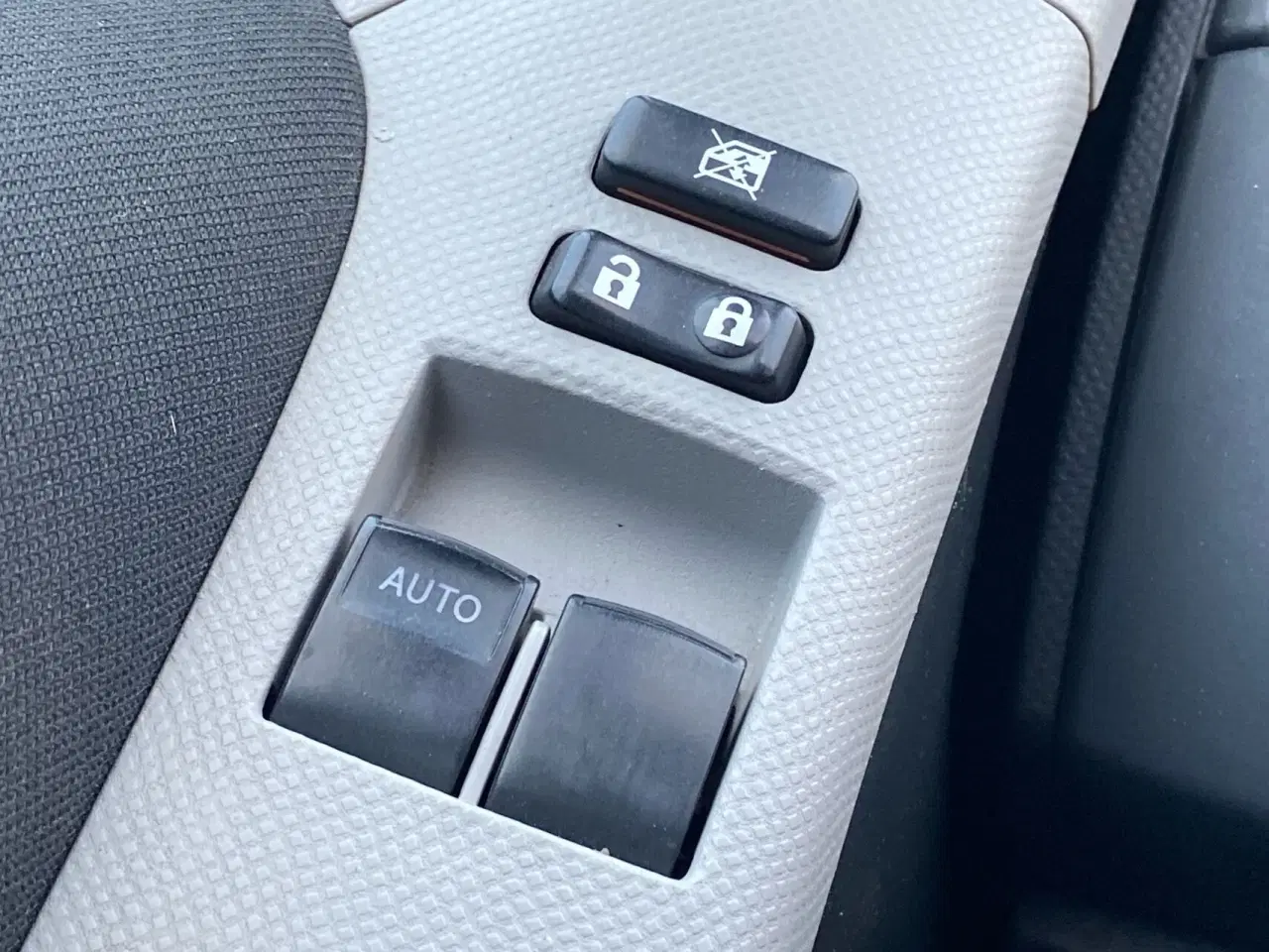 Billede 14 - Toyota Yaris 1,0 VVT-I T1 69HK 5d