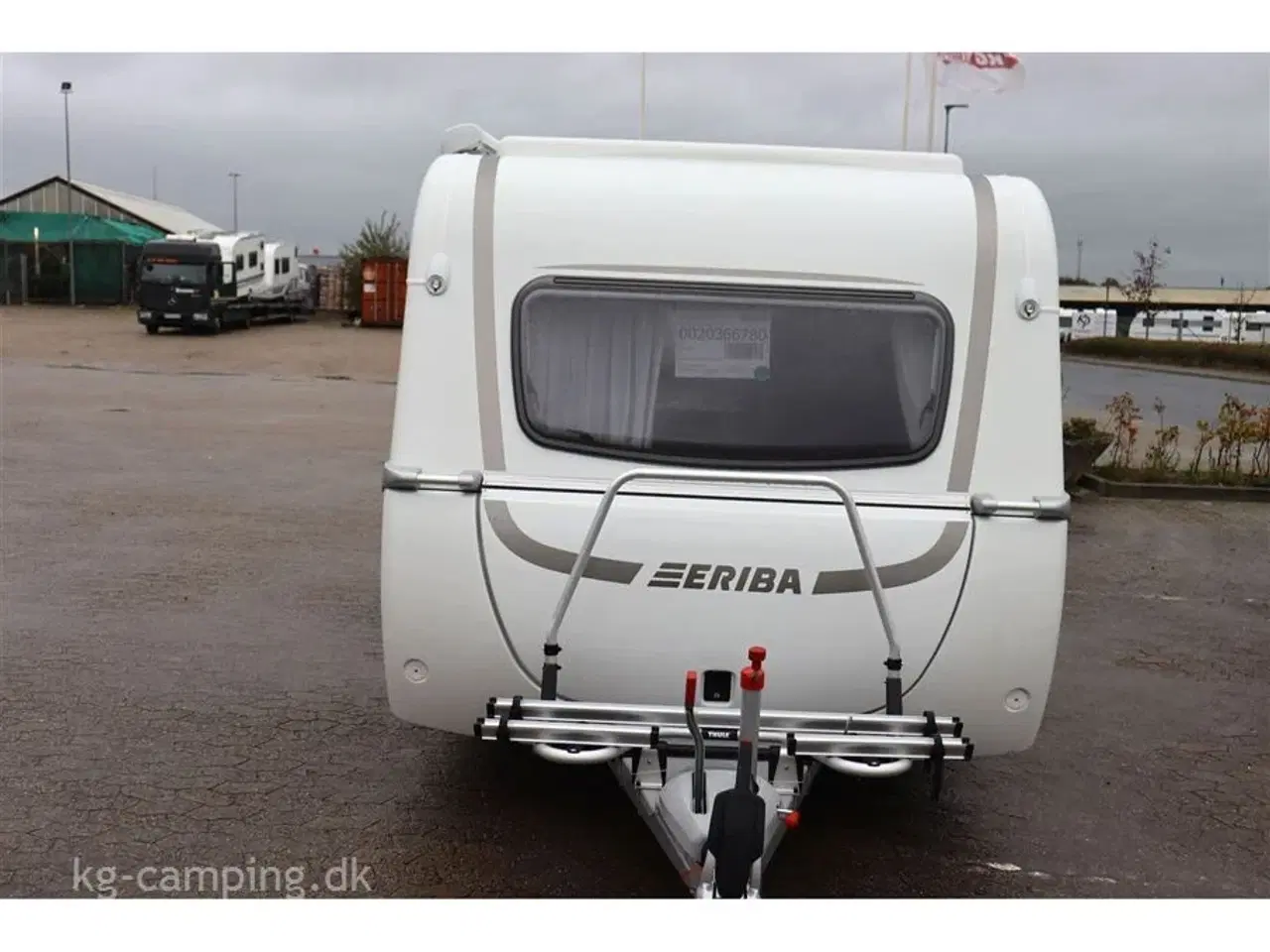 Billede 2 - 2024 - Eriba FEELING 425 EFe   EFTERÅRSTILBUD nu nedsat med kr. 18.000,- | Populær rejsevogn med godt indeklima. Spækket med ekstra udstyr!