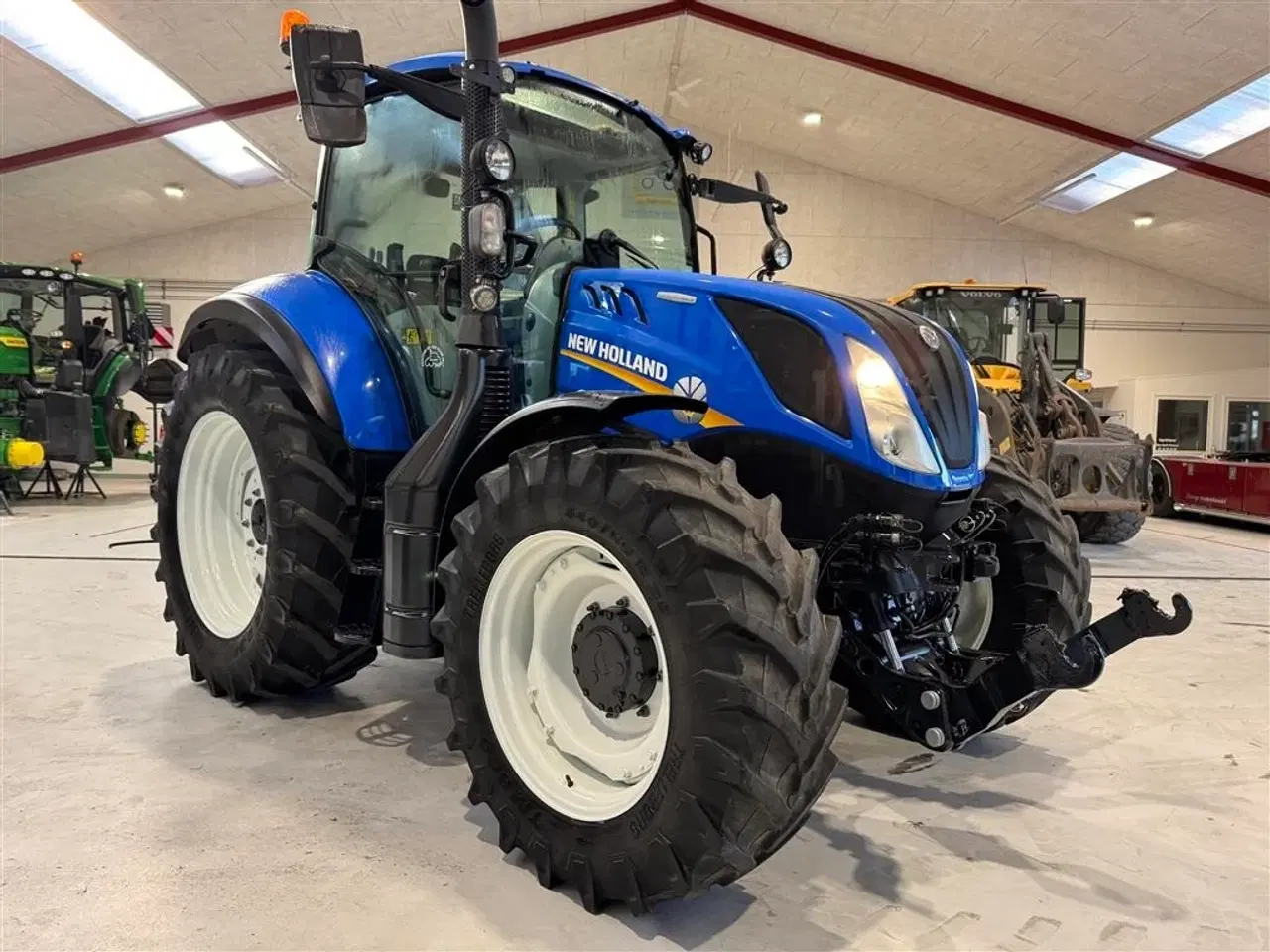 Billede 7 - New Holland T5.110 EC KUN 2700 TIMER OG AFFJEDRET KABINE!