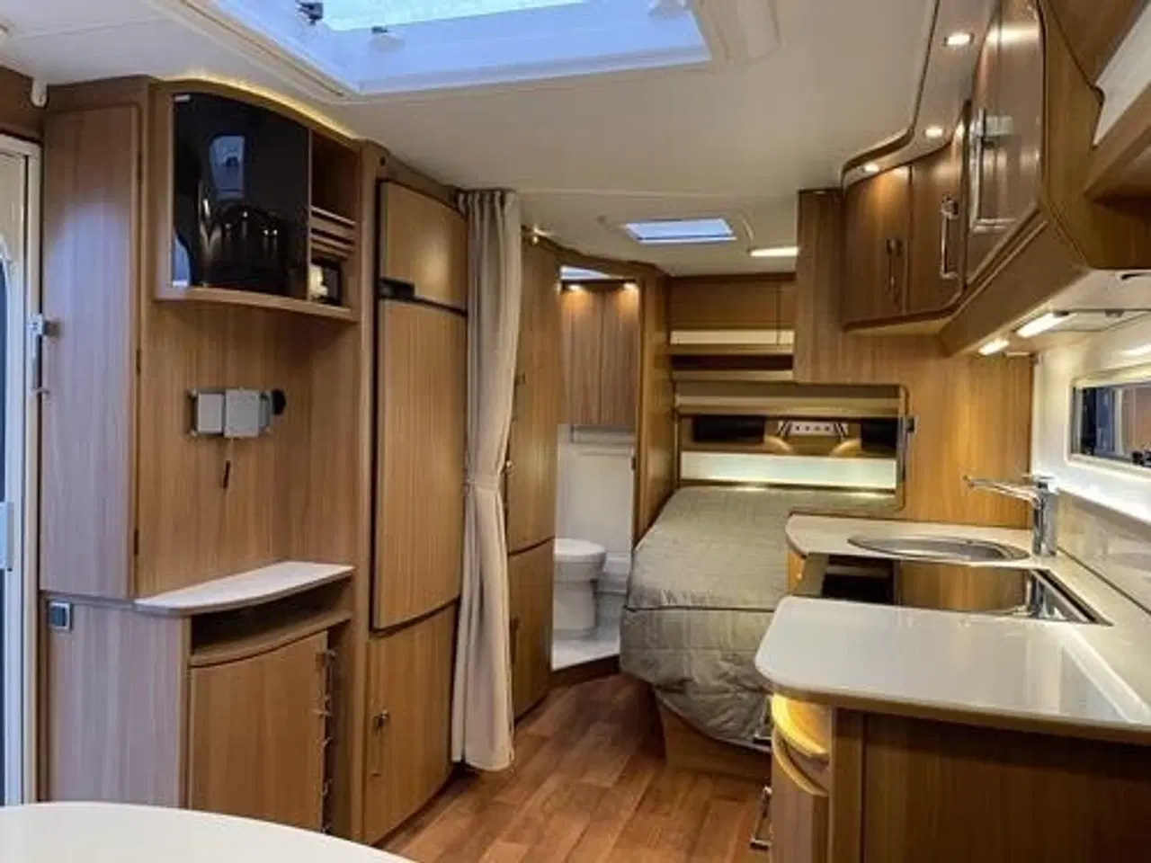 Billede 6 - Kabe Royal Imperial 560 XL KS - Smugkig på Januar Tilbud - Spar 20000