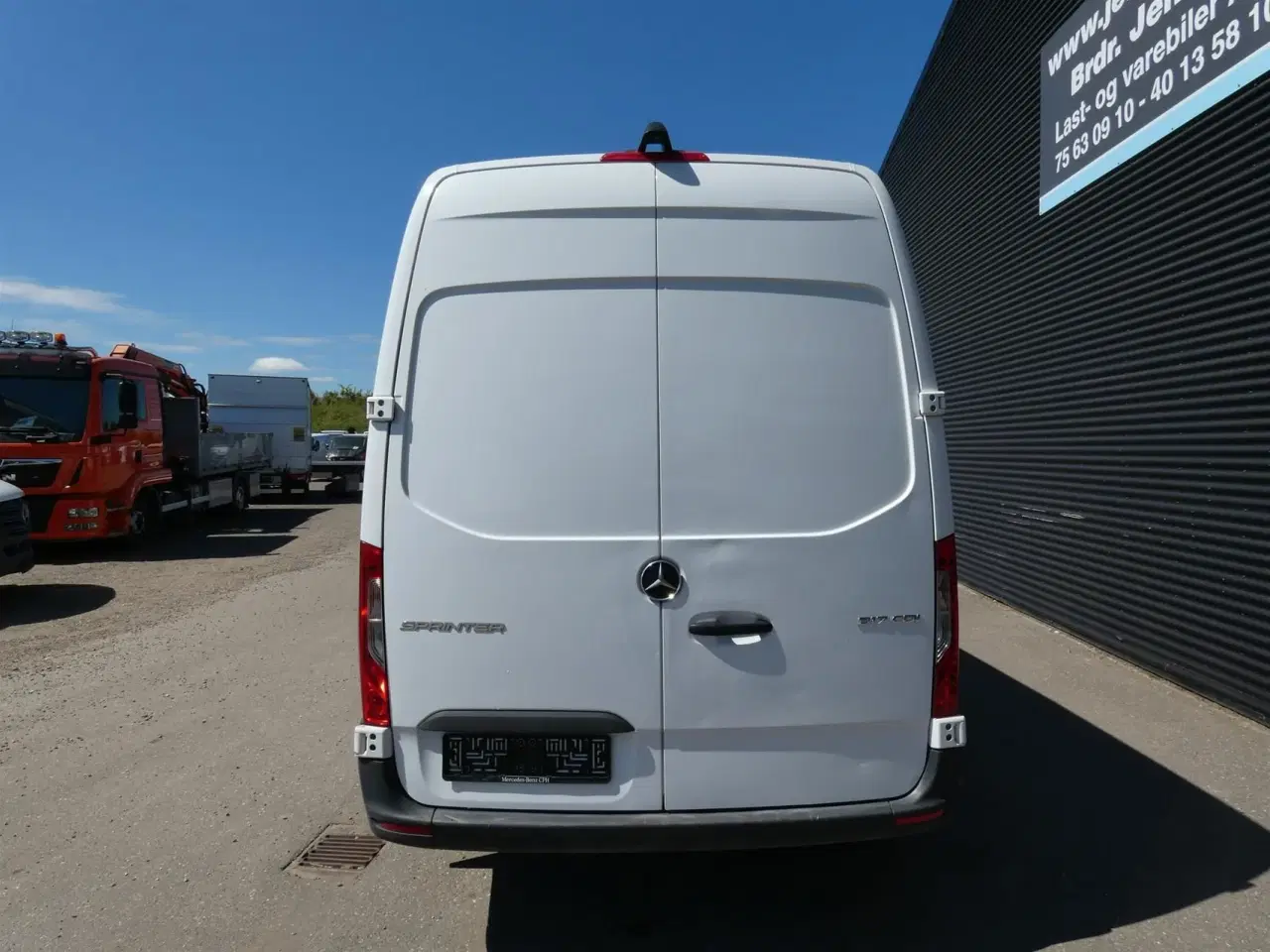 Billede 5 - Mercedes-Benz Sprinter 317 2,0 CDI A2 H2 RWD 9G-Tronic 170HK Van Aut.