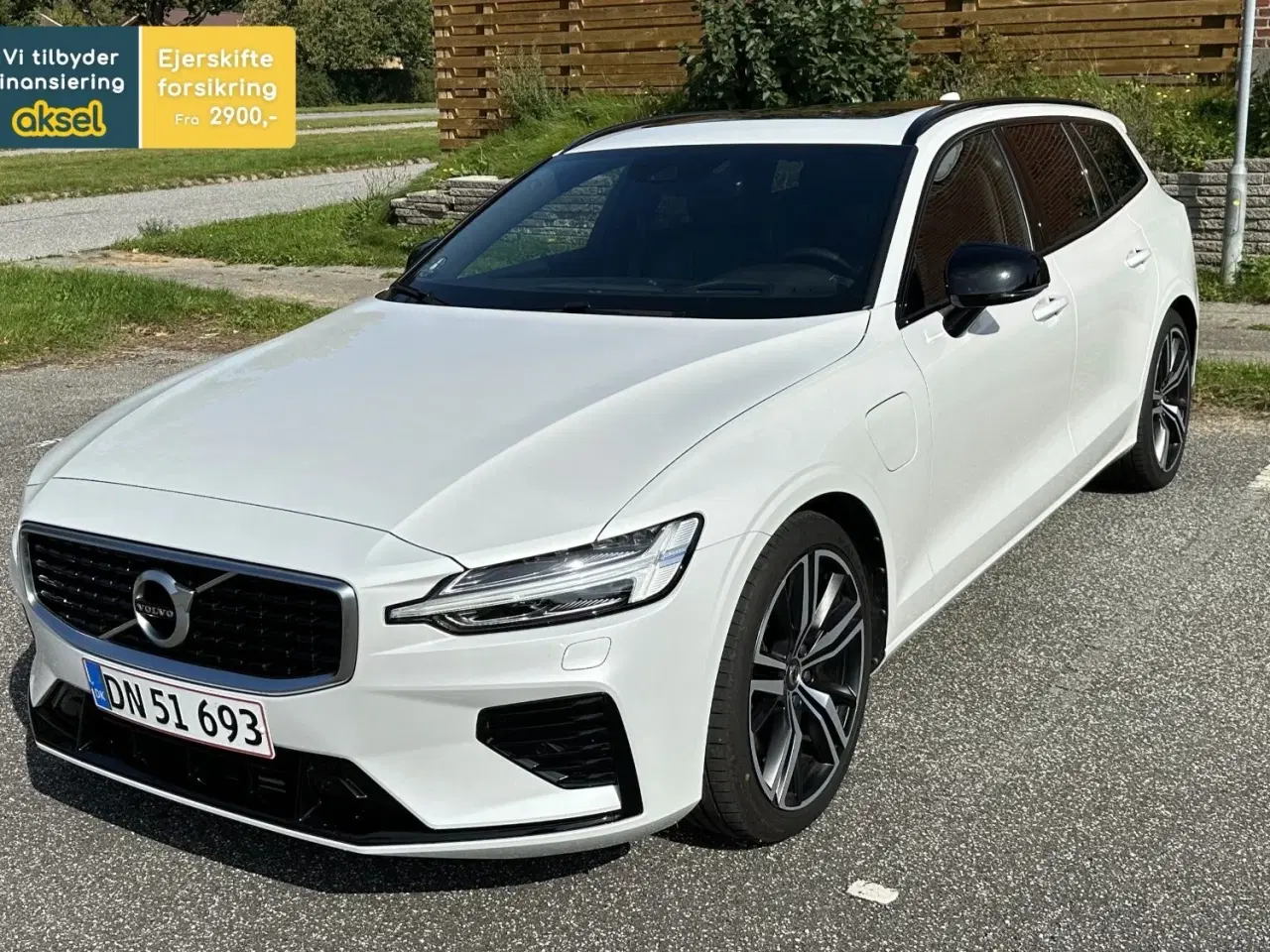 Billede 1 - Volvo V60 2,0 T8 ReCharge R-Design aut. AWD