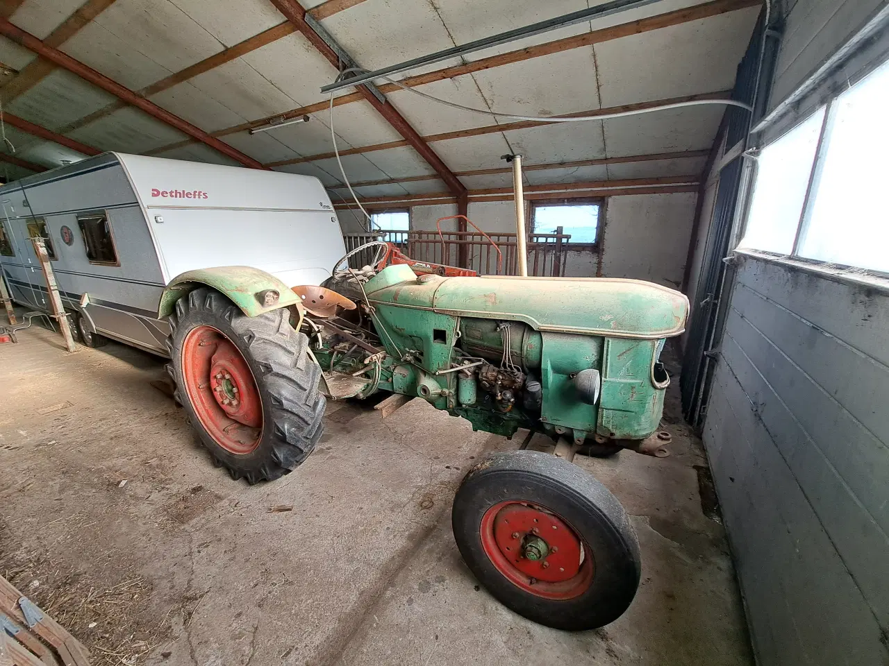 Billede 1 - Traktor sælges