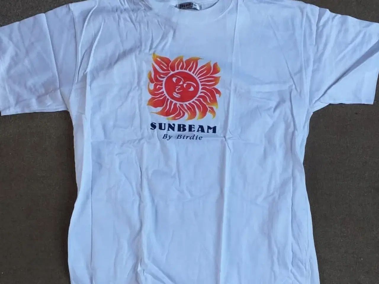 Billede 2 - t-shirt og polo str L. og  M.