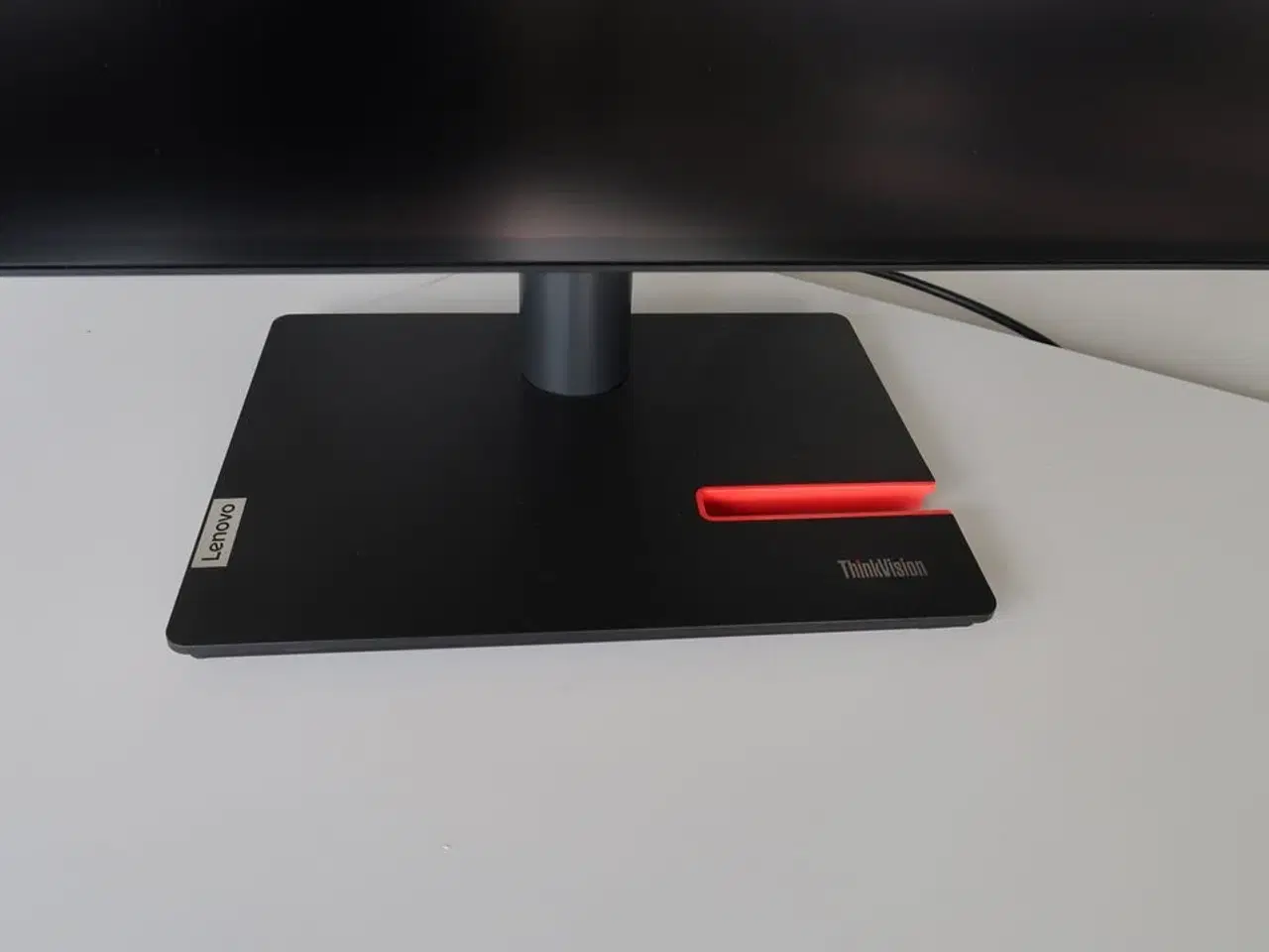 Billede 2 - ThinkVision P27h-30 27" QHD-skærm (USB-C, Docking)