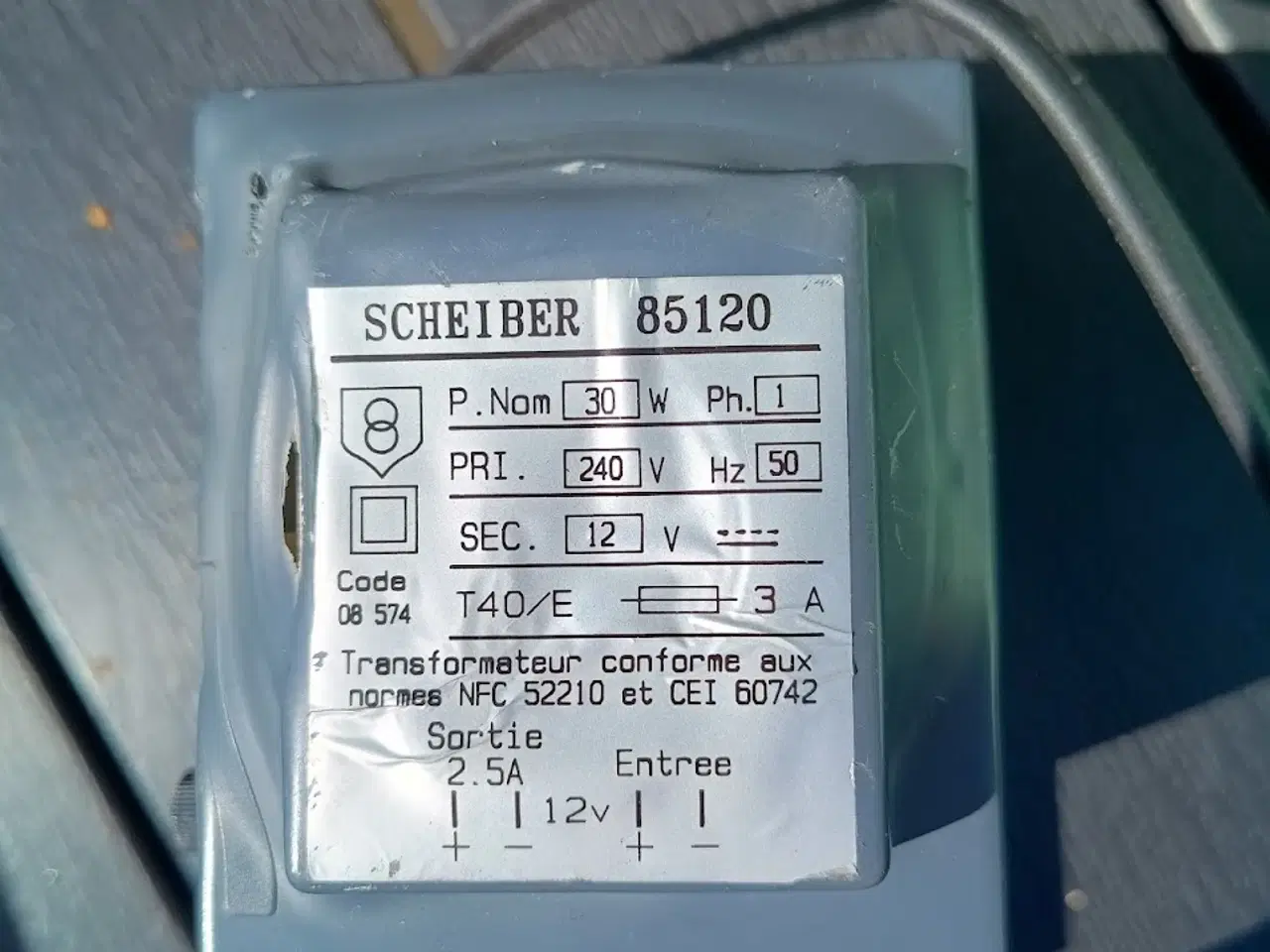 Billede 3 - Omformer 220 til 12 Volt fra gl. Bürstner.
