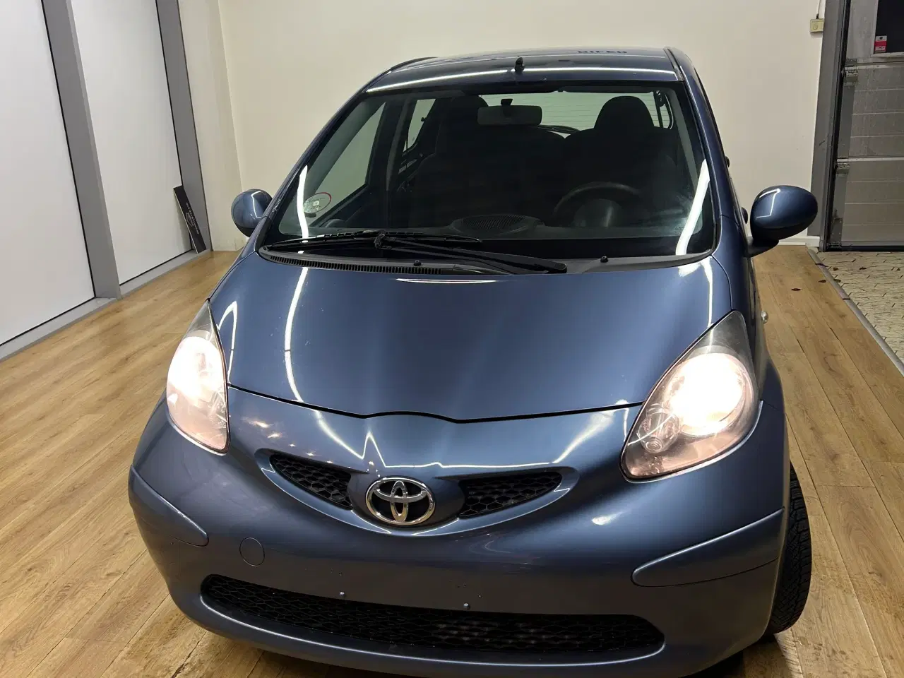 Billede 3 - Toyota Aygo nysynet, lav km tal
