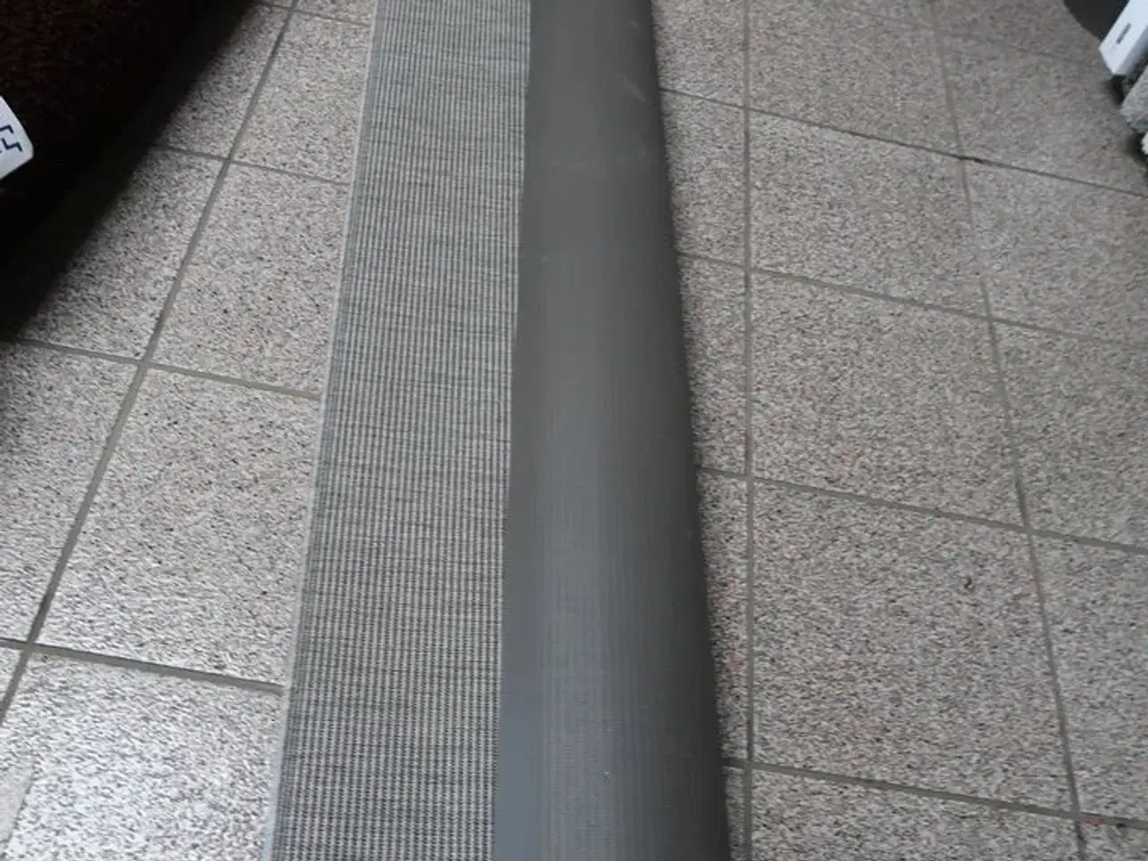 Billede 1 - Gulvtæppe