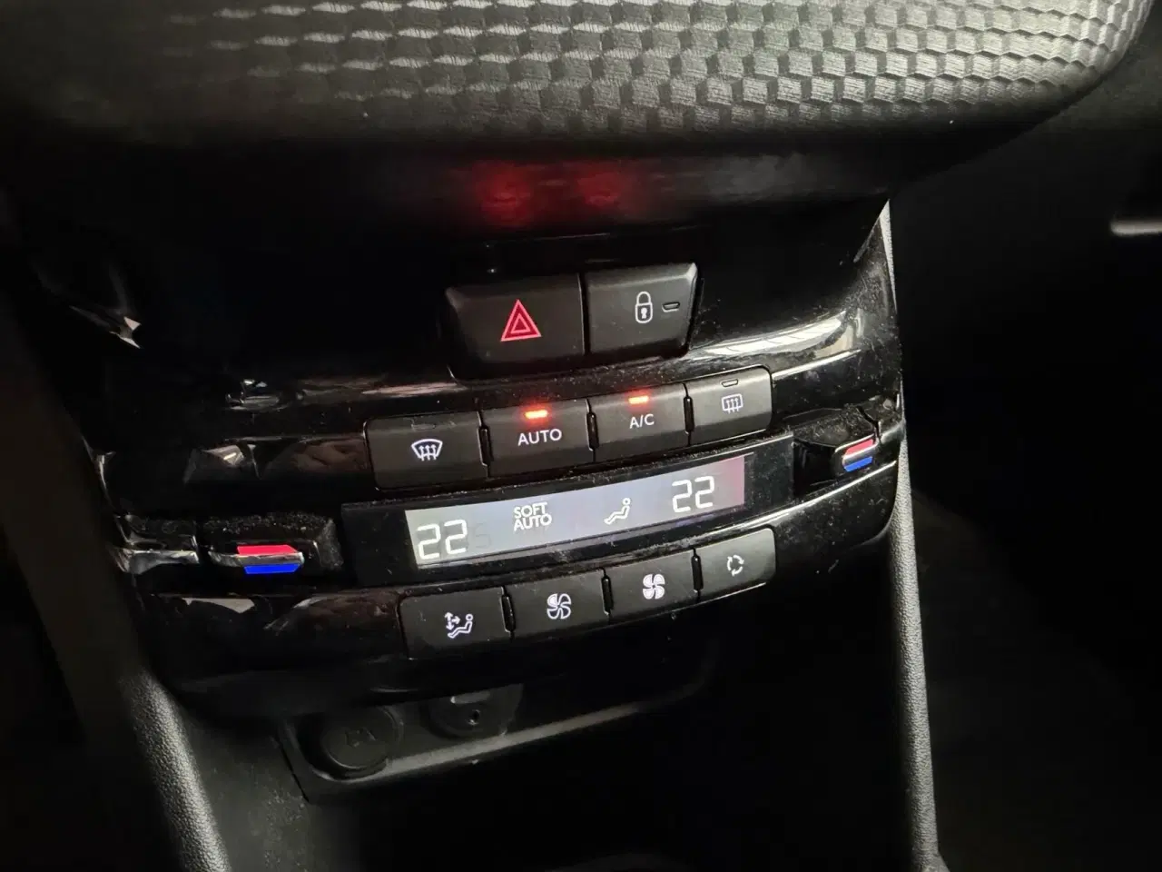 Billede 18 - Peugeot 208 1,6 BlueHDi Desire 100HK 5d