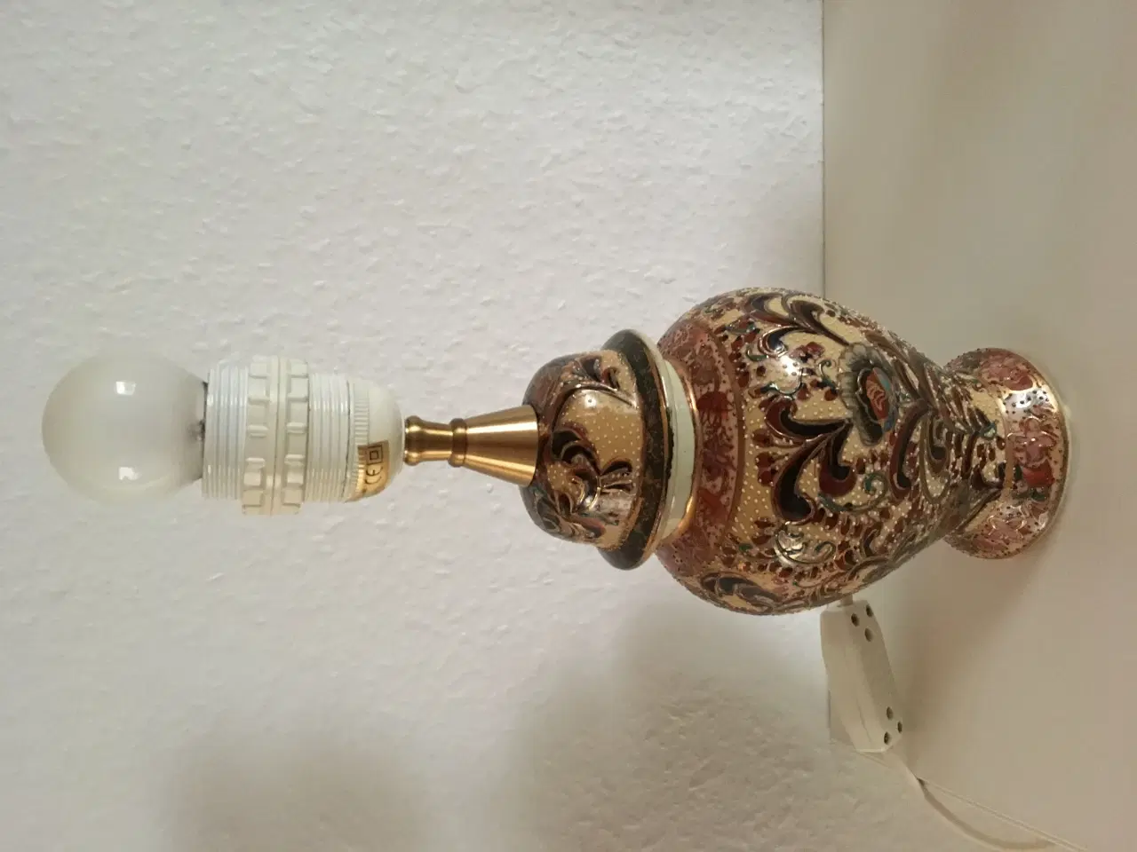 Billede 1 - Kinesisk/orientalsk bordlampe