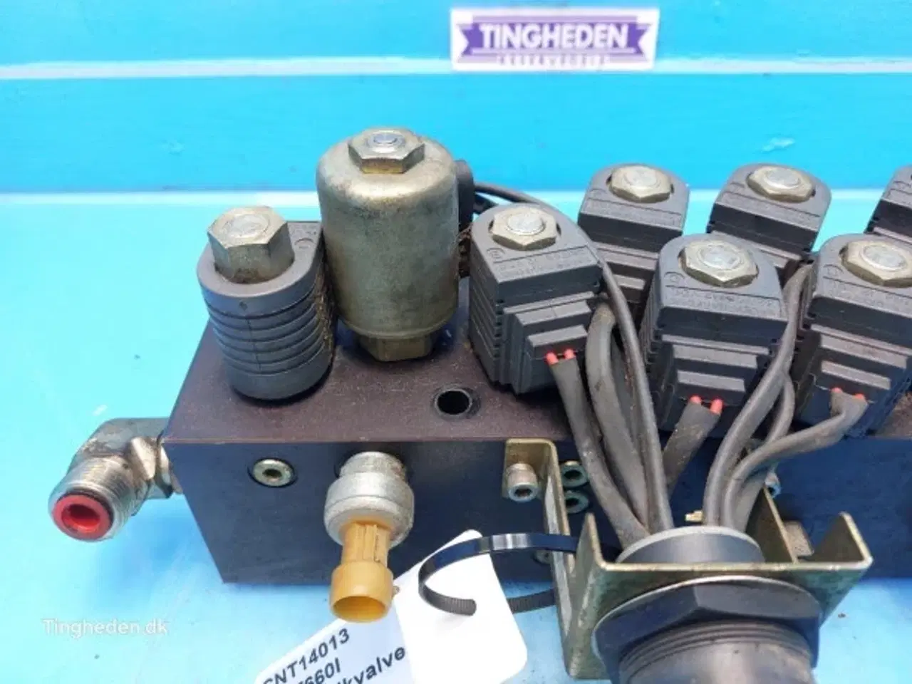 Billede 16 - John Deere T660I Hydraulikventil AH232198