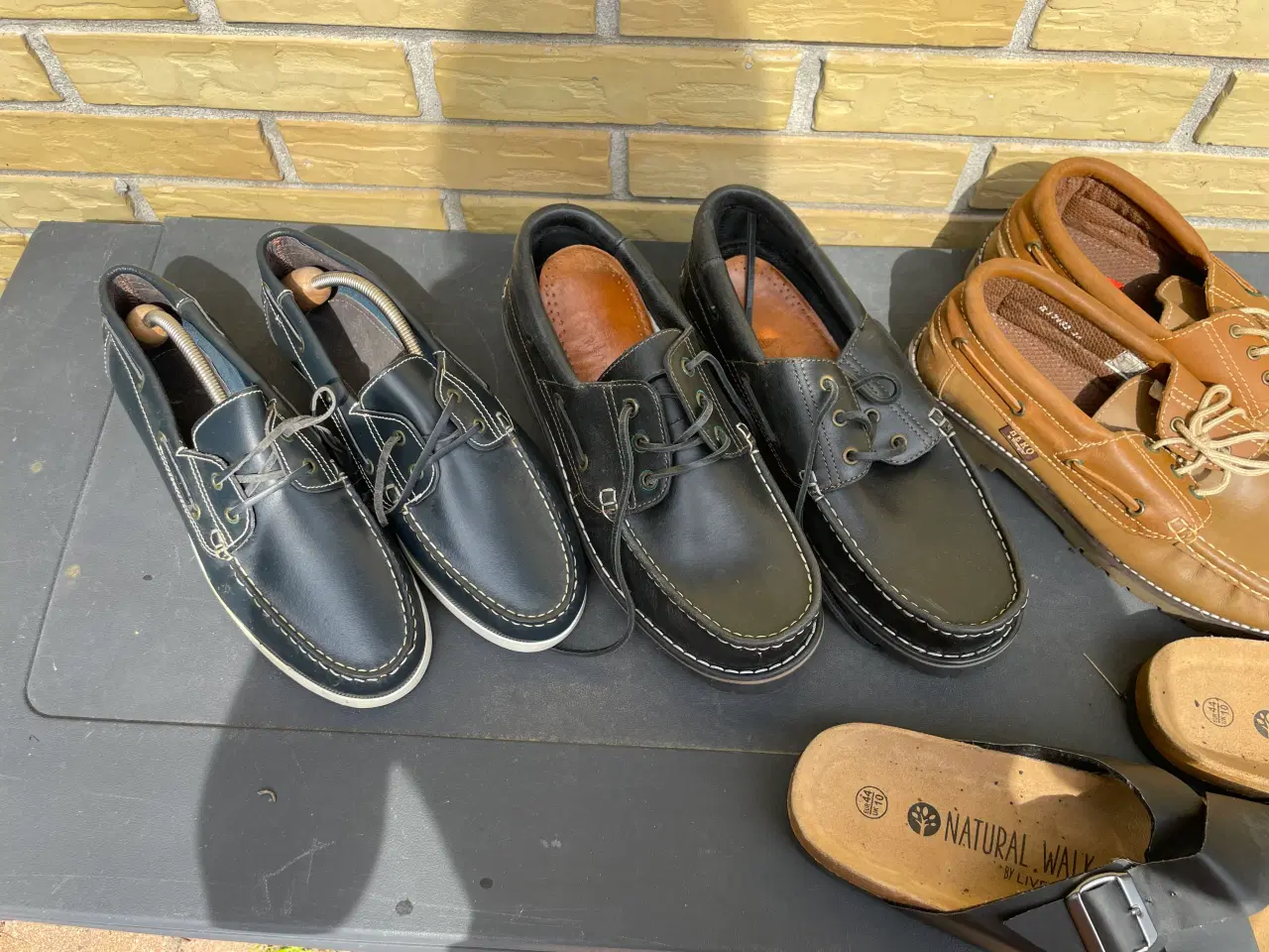 Billede 1 - 9 par sko i forskellige udformninger str. 44 & 45