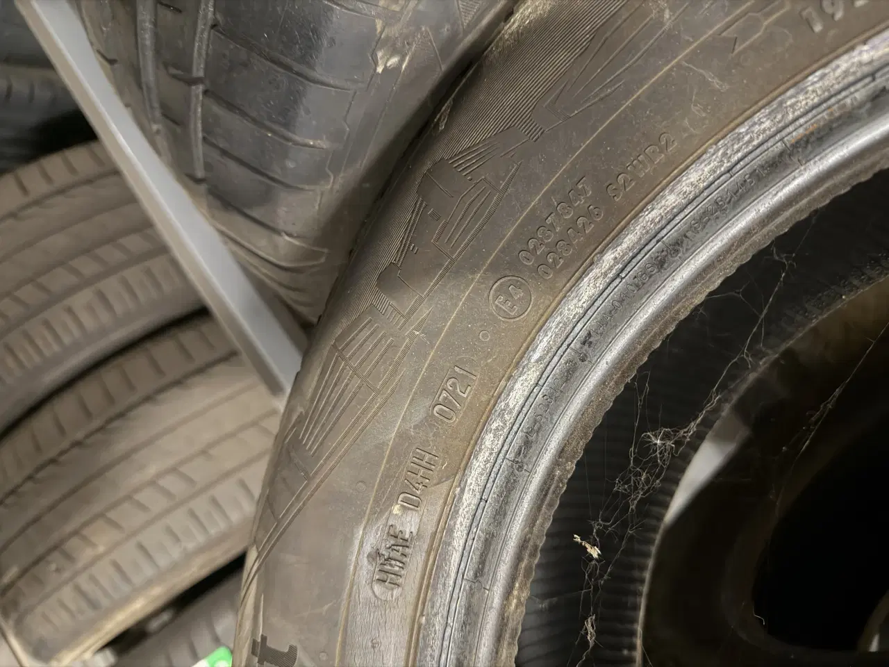 Billede 4 - Conti helårsdæk 195/65/15