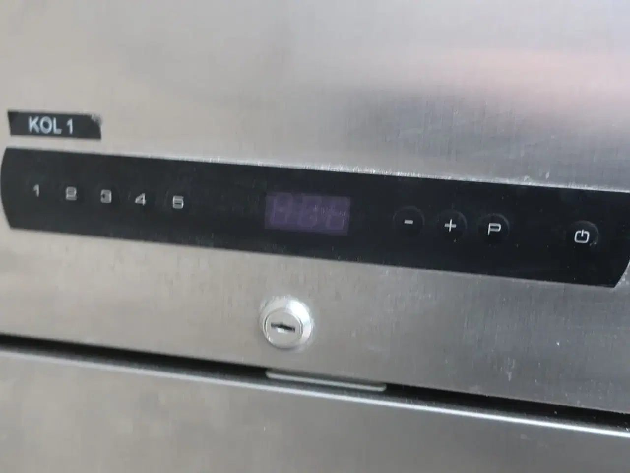 Billede 3 - Industrikøleskab GRAM PLUS K 600 CSG 4N (cirkulerende)