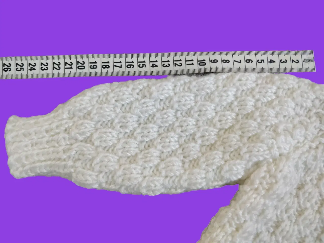 Billede 7 - håndlavede hvid baby cardigan sweater, str. 80