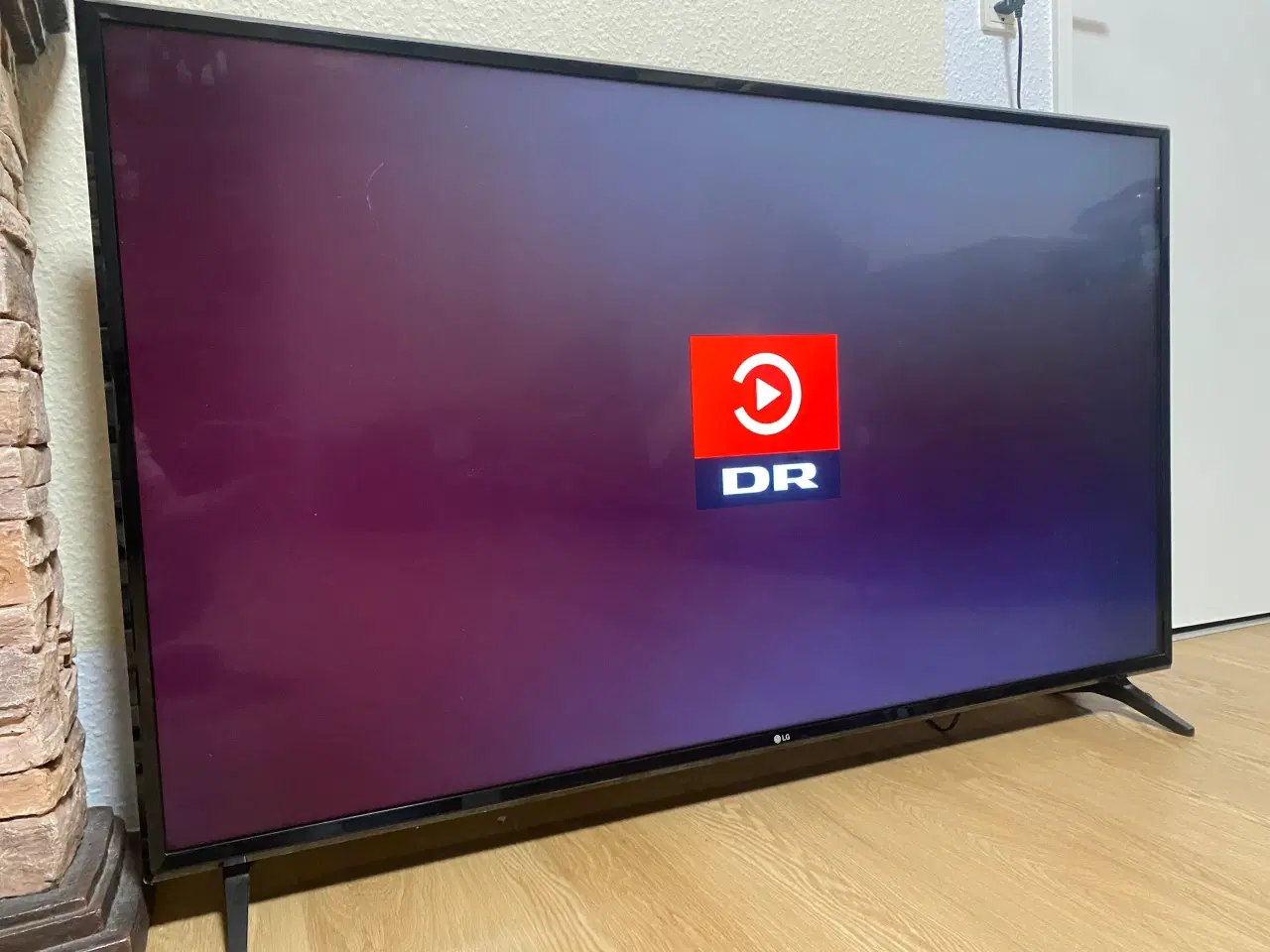 Billede 4 - LG UHD SMART SLIM TV 65” 4K LED. BRUGT KNAP 1 ÅR 