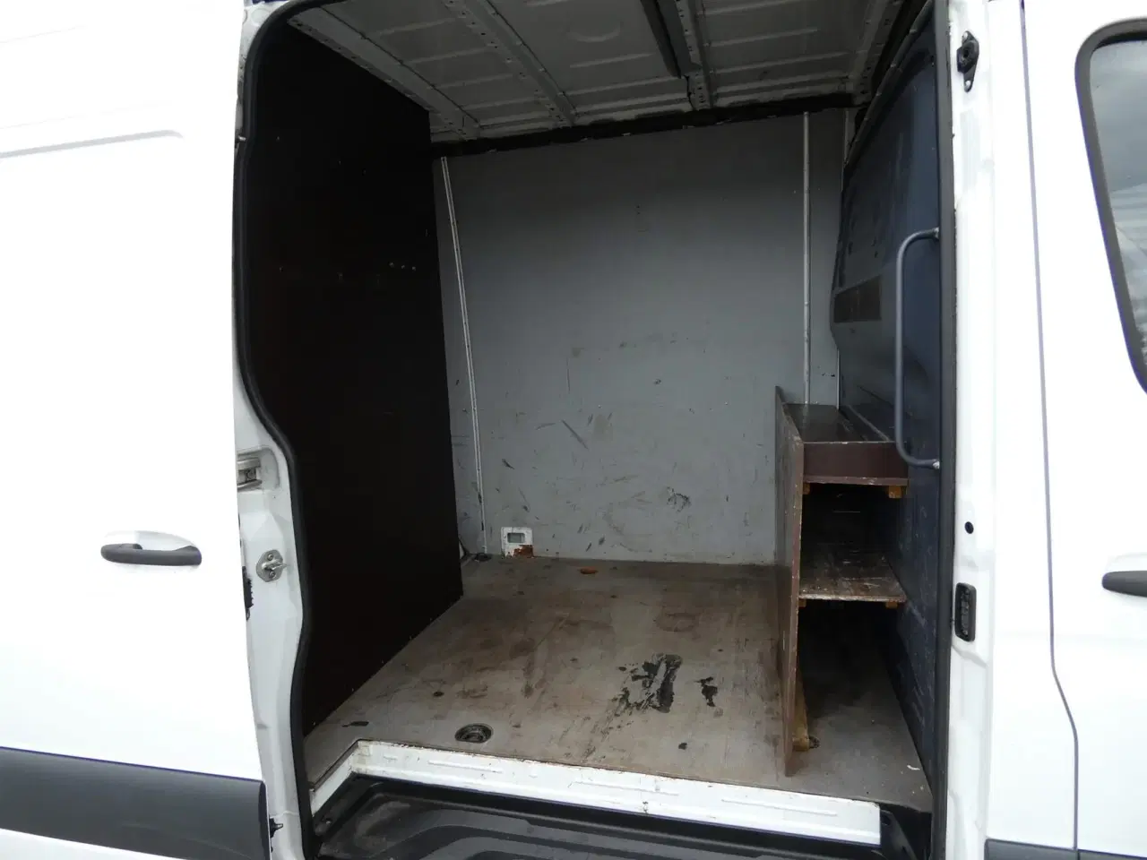 Billede 9 - Mercedes-Benz Sprinter 319 3,0 CDI A2 H2 RWD 7G-Tronic 190HK Van 7g Aut.