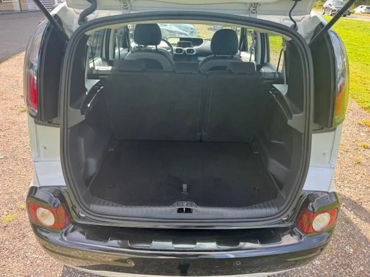 Billede 12 - Citroën C3 Picasso 1,6 BlueHDi 100 Seduction