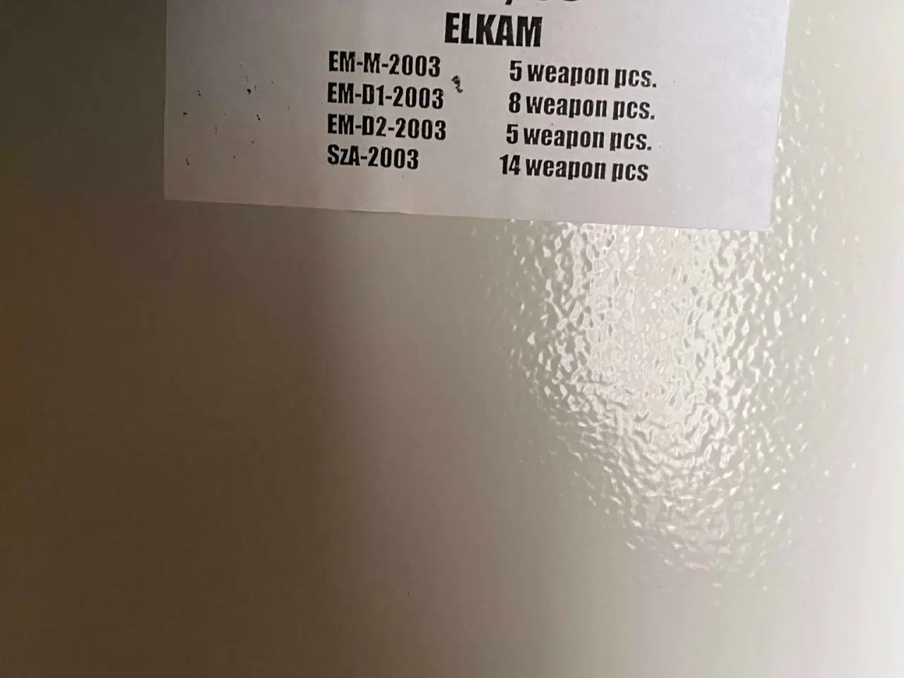 Billede 1 - Våbenskab