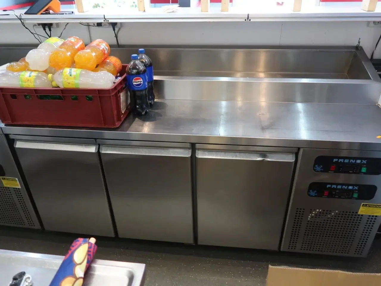 Billede 1 - Kølebord FRENOX MPN3-PIZ-R290 med kølevitrine