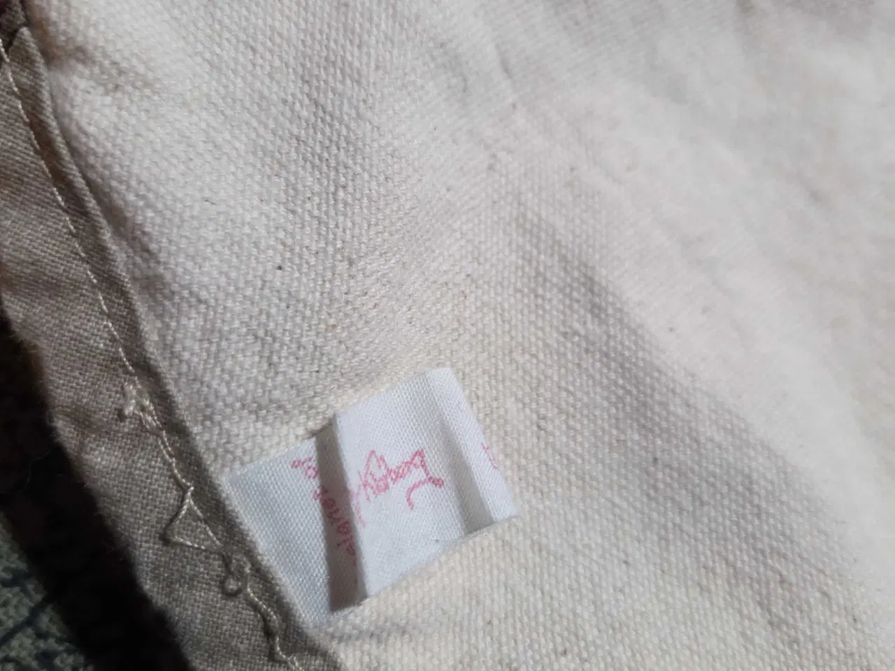 Billede 4 - Klarborg Juletræstæppe