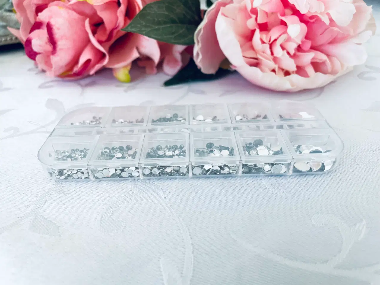 Billede 6 - Rhinsten + opbevarings æske 