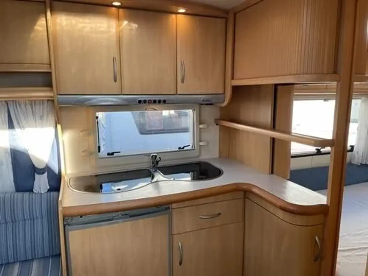 Billede 4 - Hobby De Luxe easy 460 Ufe