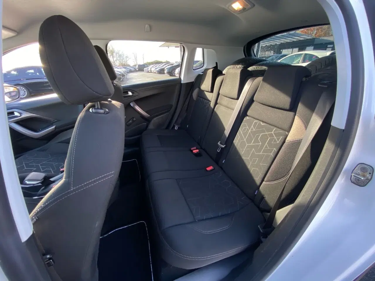 Billede 10 - Peugeot 2008 1,2 VTi Active 82HK