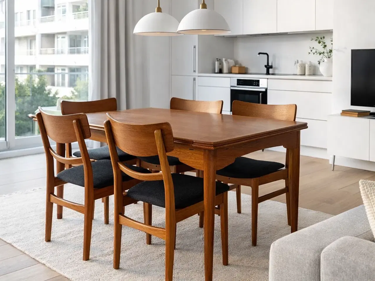 Billede 1 - Teaktræ spisebord med hollandsk udtræk + 4 teaktræ