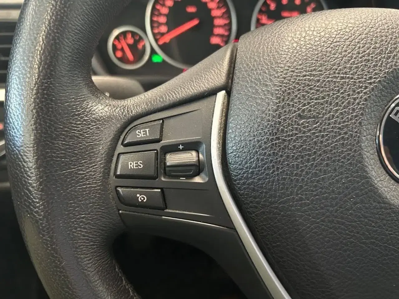 Billede 8 - BMW 320i touring luxury line