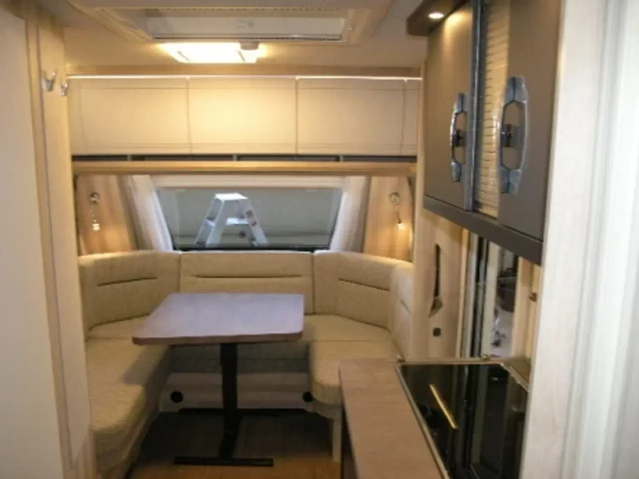 Billede 7 - Hobby De Luxe 460 LU