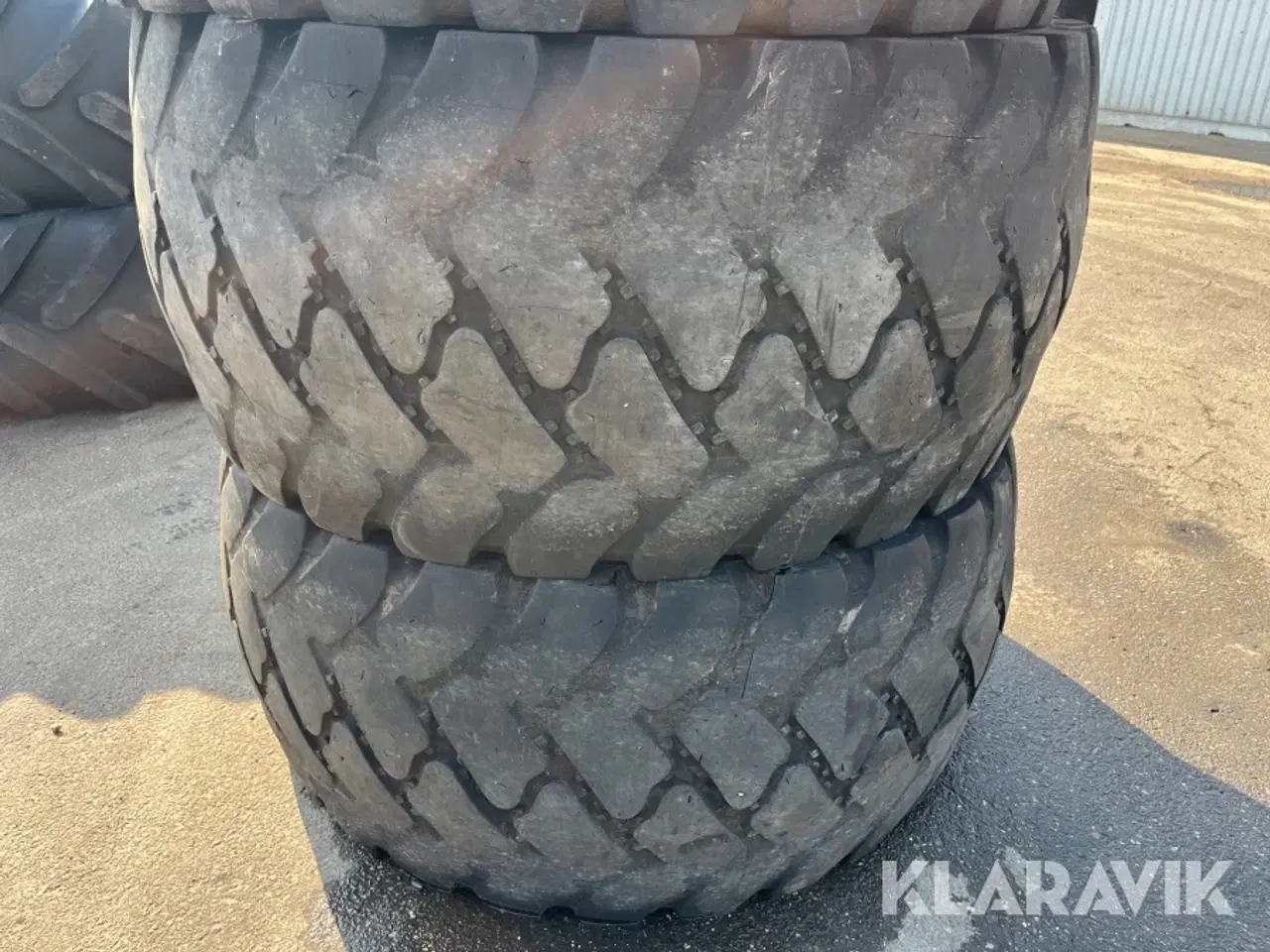 Billede 11 - Entreprenørdæk Bridgestone 4 styk