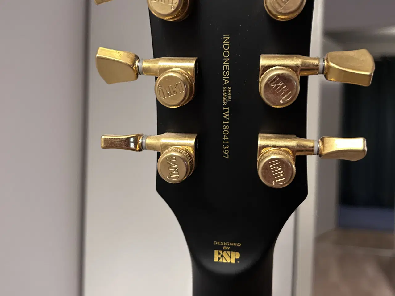 Billede 4 - ESP LTD EC-1000 Deluxe Vintage black