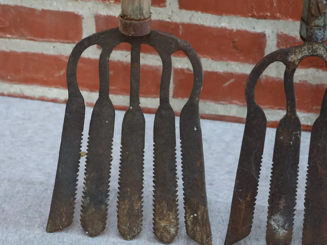 Billede 4 - 5 Stk Gl Ålejern.