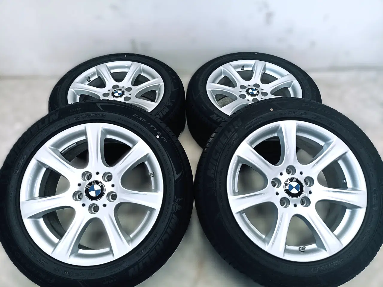 Billede 3 - 5x120 17" ET34 nav 72,6ø BMW sommersæt inkl.TPMS