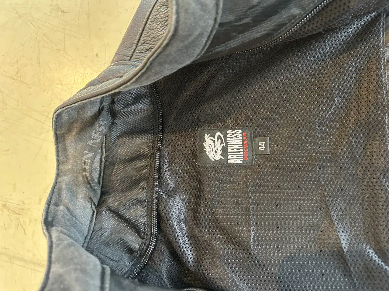 Billede 3 - Arlen Ness MC læderjakke