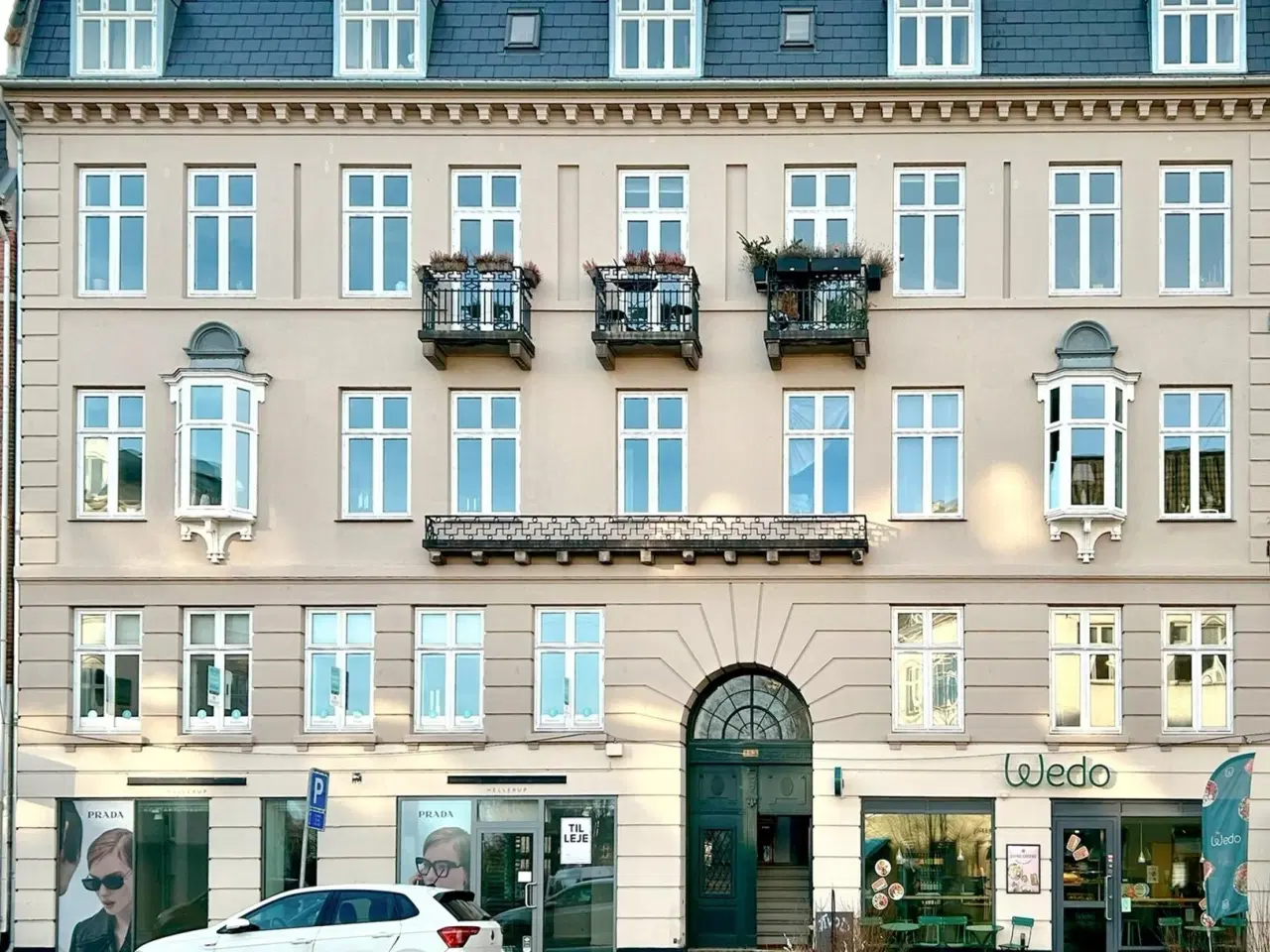 Billede 1 - Velindrettet kontorlejemål i Hellerup