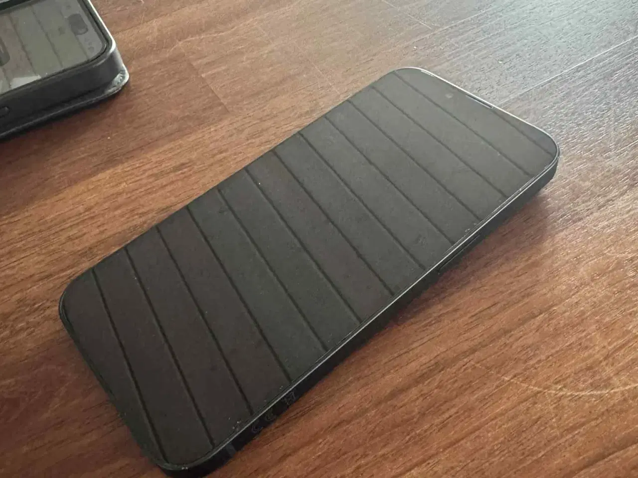 Billede 3 - iPhone 13 fejler intet