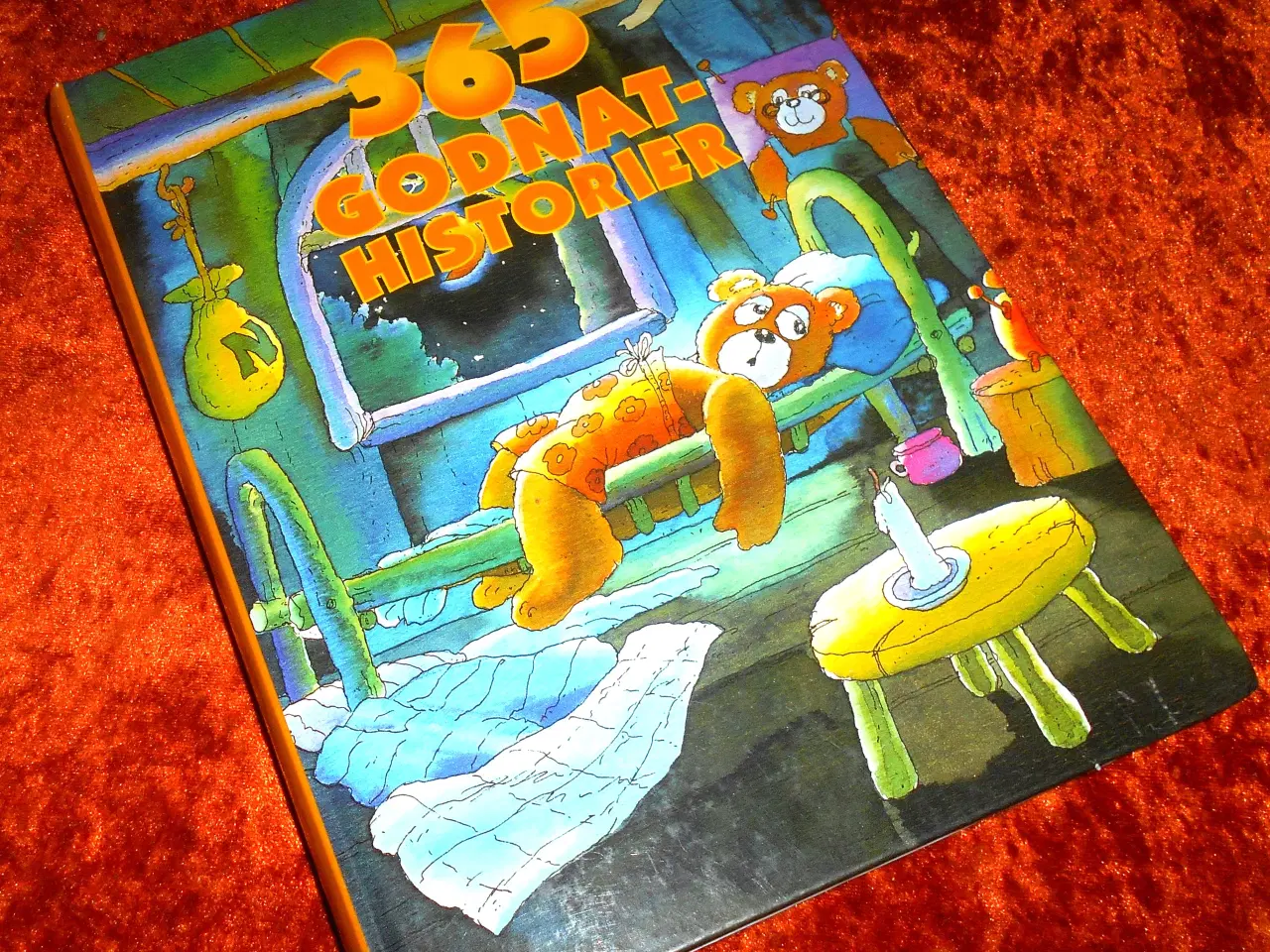 Billede 1 - 365 godnathistorier, Maan Jansen,