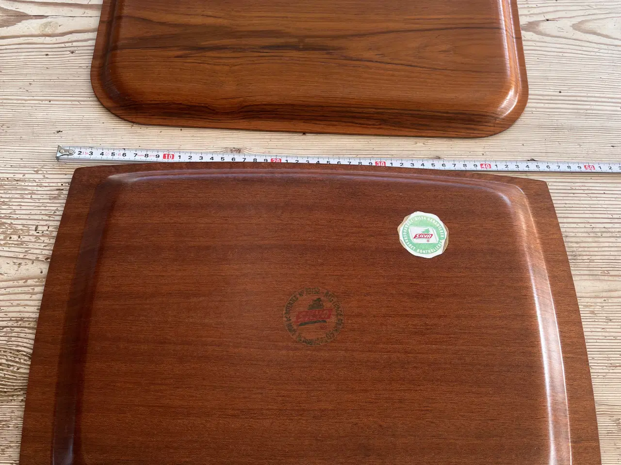 Billede 4 - 2 vintage danske serveringsbakker i teak.