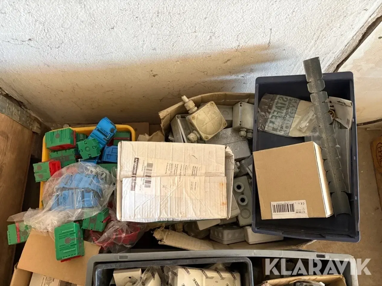 Billede 4 - Elmaterialer blandet lot, 3 paller