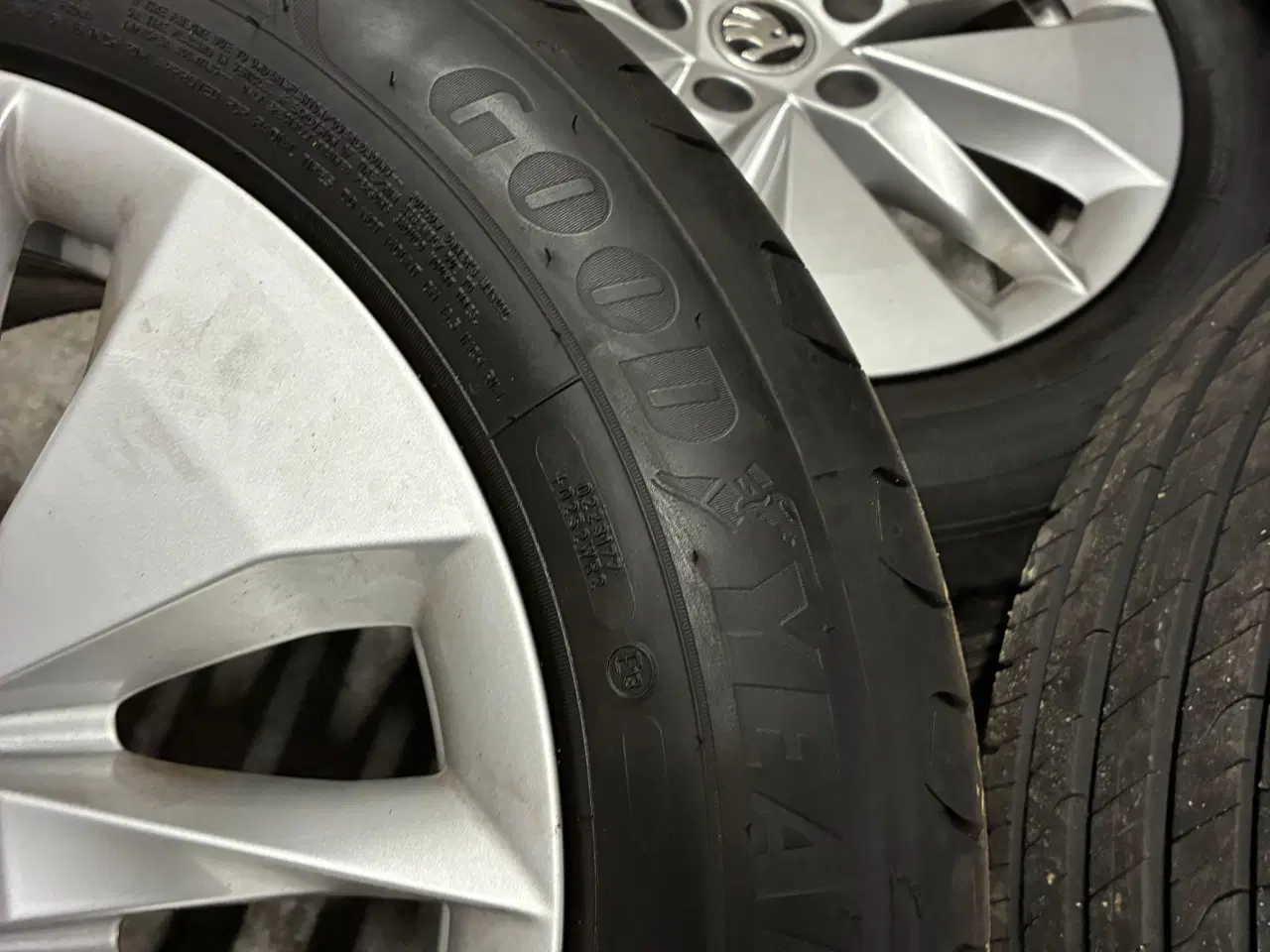 Billede 9 - Originale Octavia Alufælge