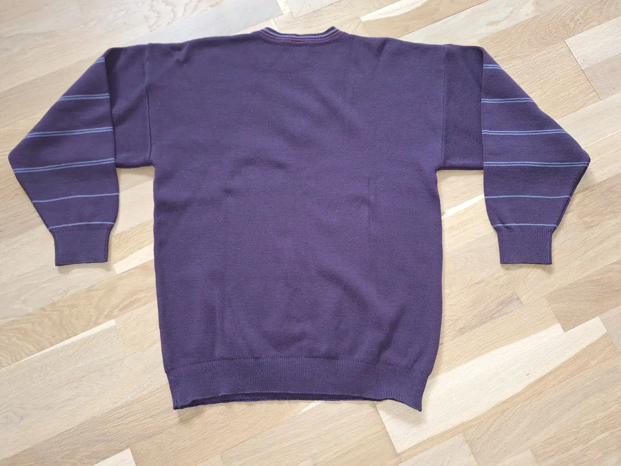 Billede 5 - Sweater