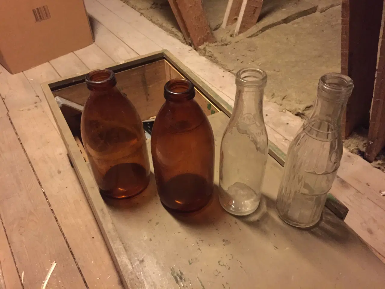 Billede 1 - 4 Mælkeflasker