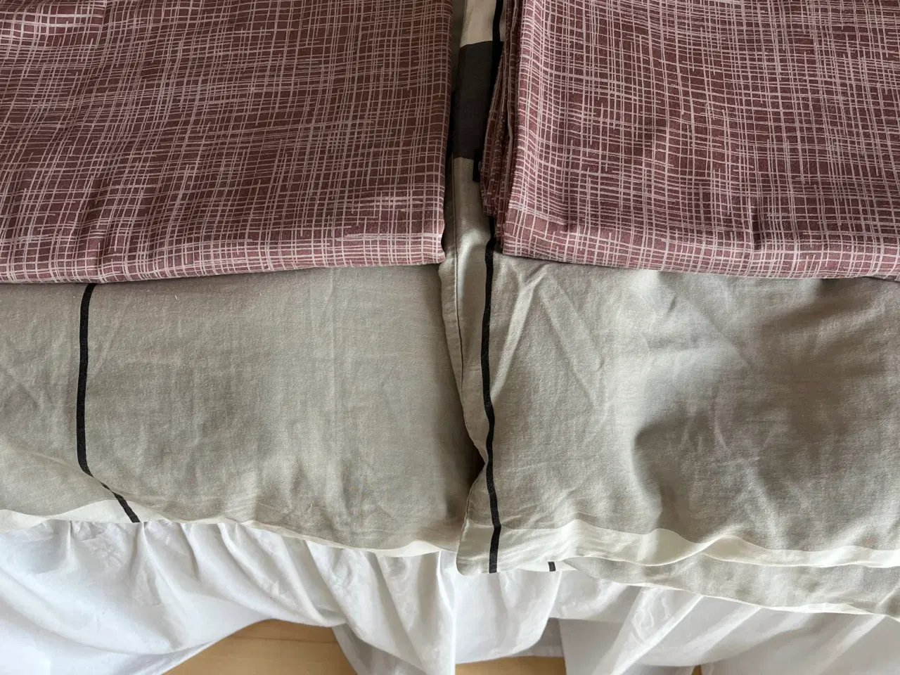 Billede 3 - 2 fine senge sæt som    Ny brugt er par gange 
