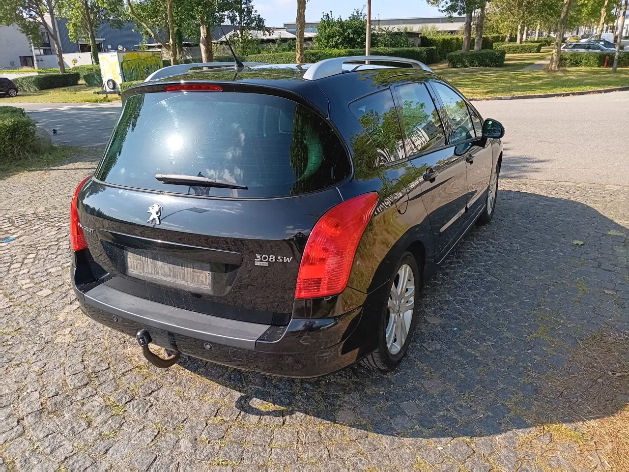 Billede 9 - Peugeot 308 1,6 e-HDi 112 Sportium SW 7prs 5d