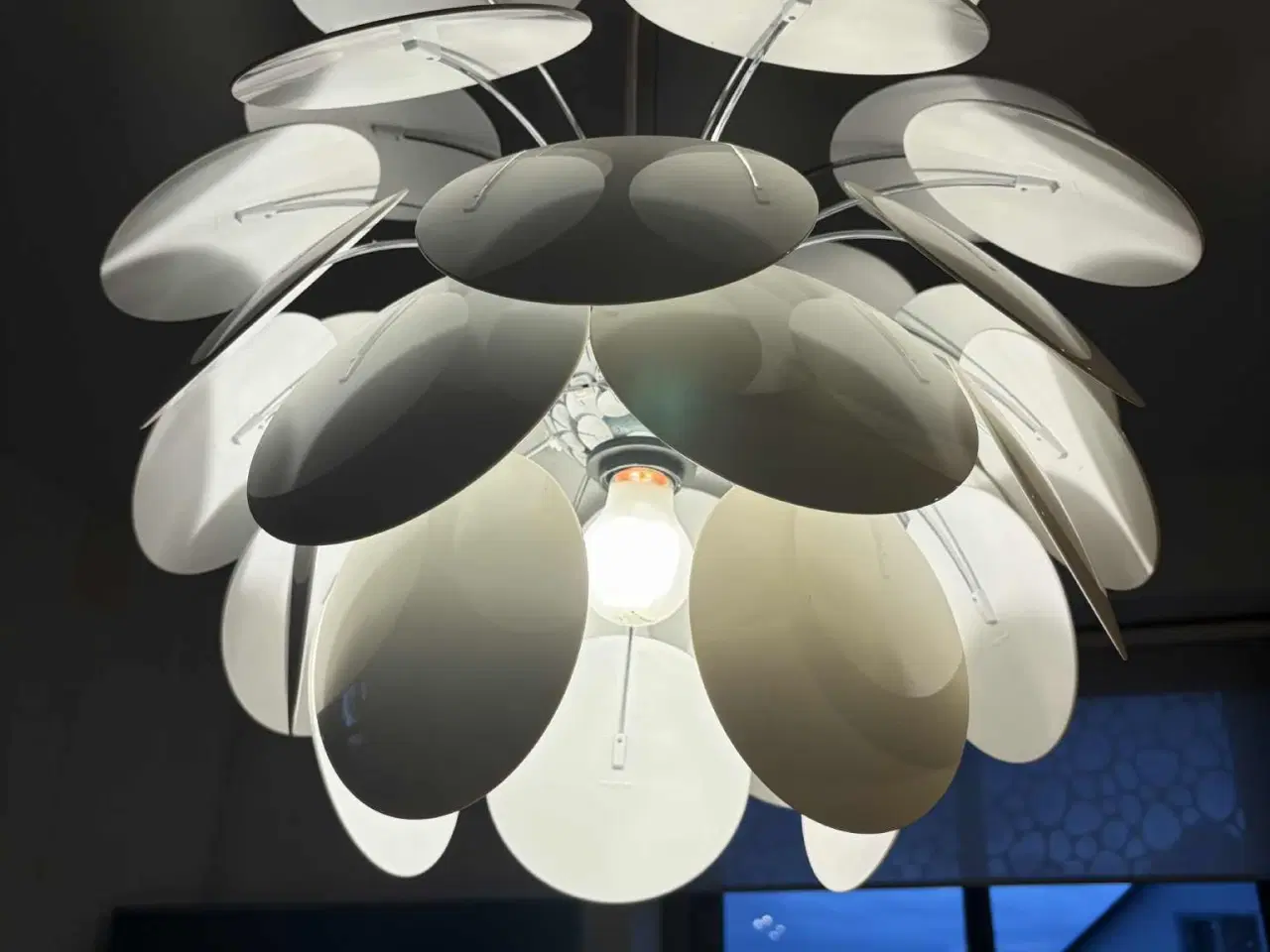 Billede 3 - Marset Discoco Pendel Medium Ø53 - Hvid