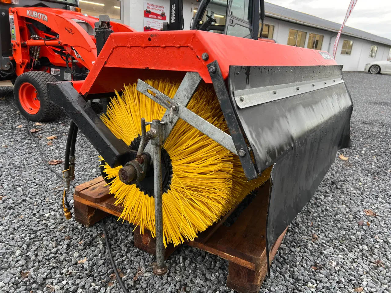 Billede 2 - KUBOTA BX2350 23 HK TRAKTOR MED FØREHUS