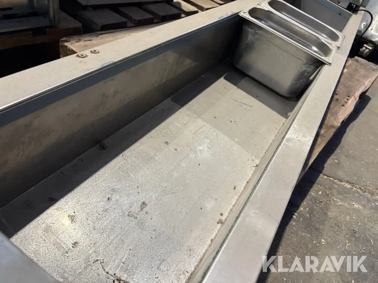 Billede 5 - Køleskab og “salatbar"